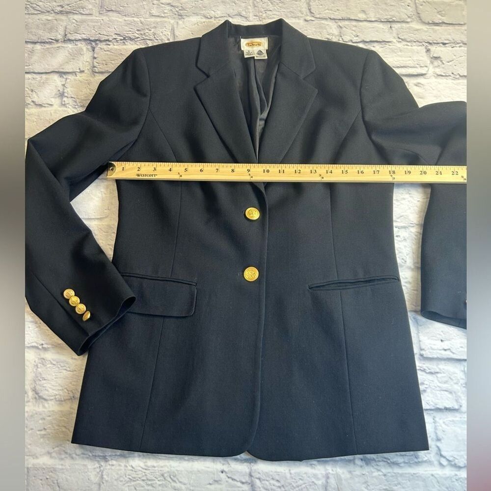 Vintage Talbots Classic Black Blazer with Gold Buttons. 100% Wool. Size 6. - Picture 5 of 6